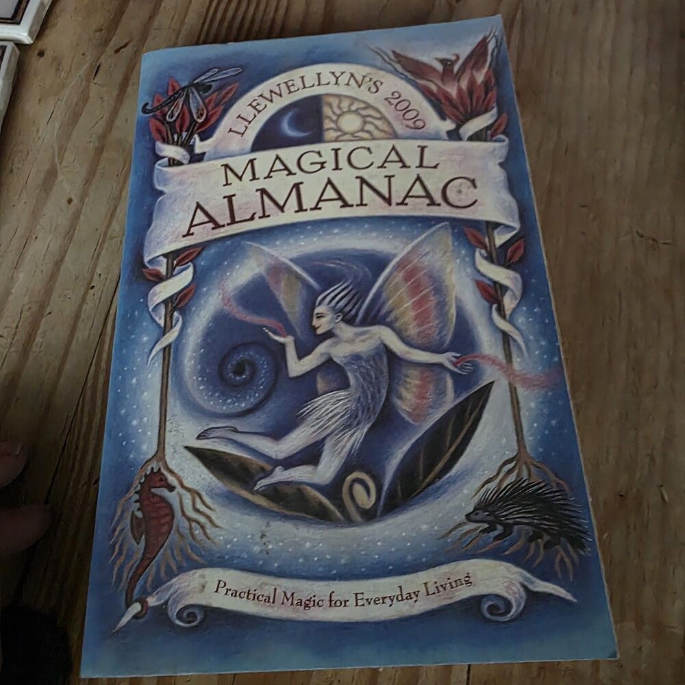 Llewellyn's 2009 Magical Almanac Practical Magic Wicca & Paganism Book